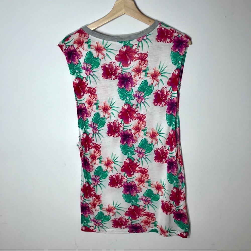 Empyre Tank Top - Picture 8 of 8